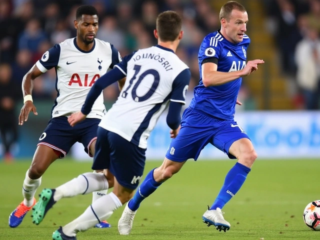 Premier League: Richarlison Brilha do Banco e Tottenham Conquista Empate na Abertura da Temporada